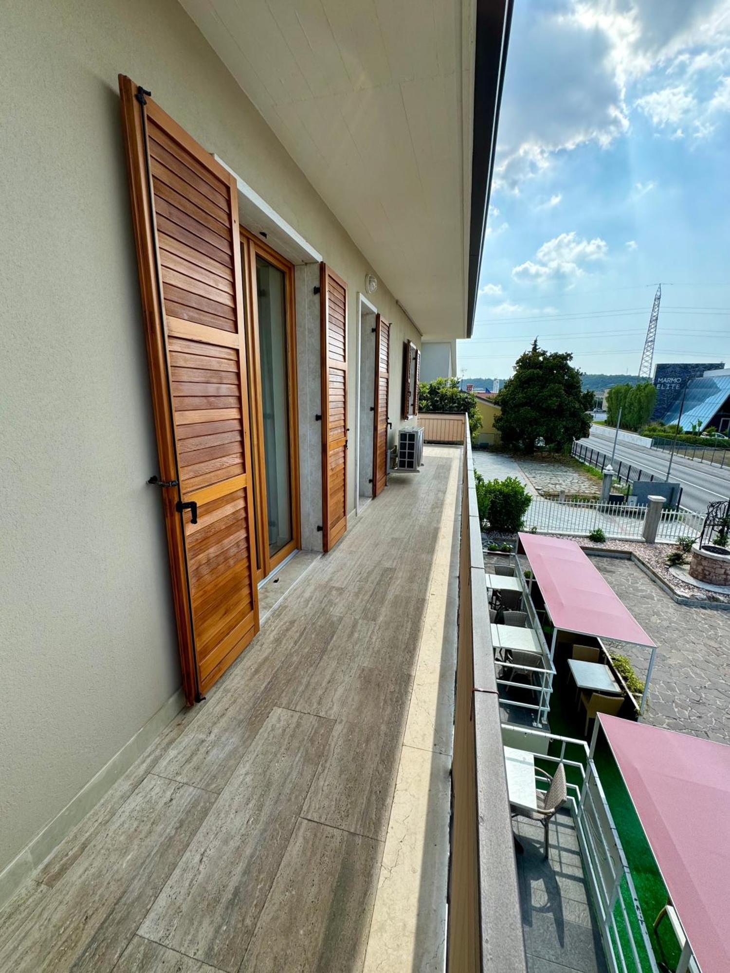 Residenza Aleardo Apartment Domegliara Exterior photo